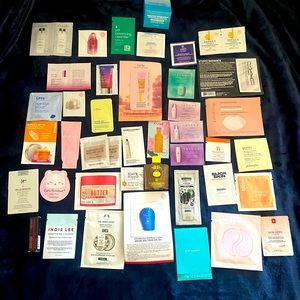 Skincare sample bundle